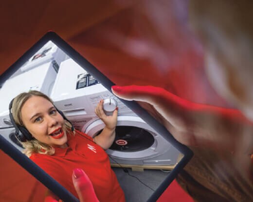 Media Mark Saturn Photo